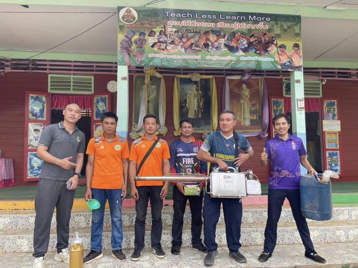 องค์การบริหารส่วนตำบลห้วยพิชัย สนับสนุนทรายอะเบทและน้ำยาพ่นหมอกควัน และน้ำมัน ให้กับรพ.สต.สงาว และ รพ.สต.ห้วยพิชัย